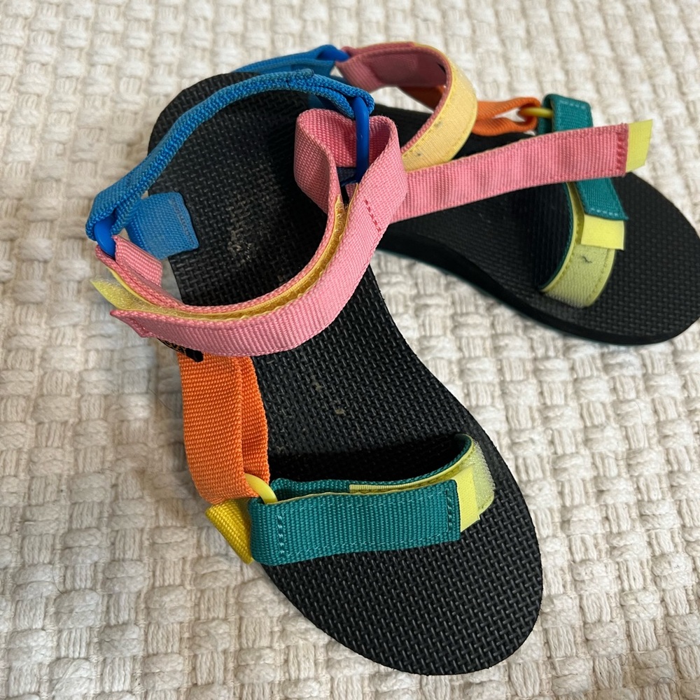WOMENS TEVA ORIGINAL UNIVERSAL SANDALS in color 90s MULTI
